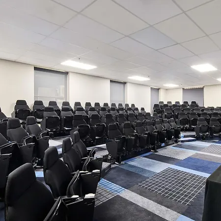 Novotel Melbourne Preston-3